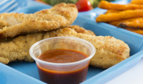 Cherry-Q Dipping Sauce with Chicken Fingers