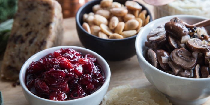 Video: Holiday Cheese Board with a Tart Twist