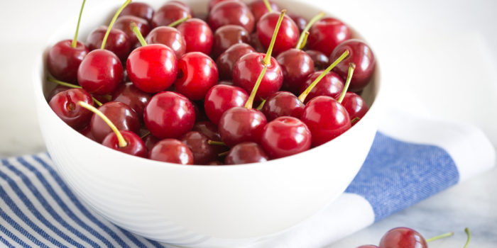 The Delicious Difference between Tart and Sweet Cherries