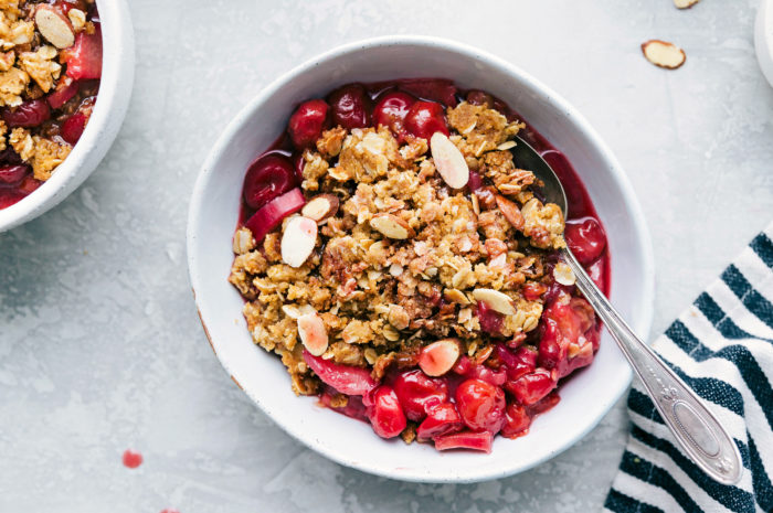 Tart Cherry Rhubarb Crisp - Choose CherriesChoose Cherries